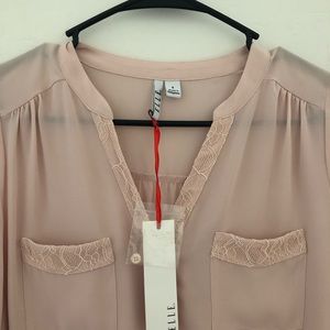 ELLE - Long Sleeved Blouse